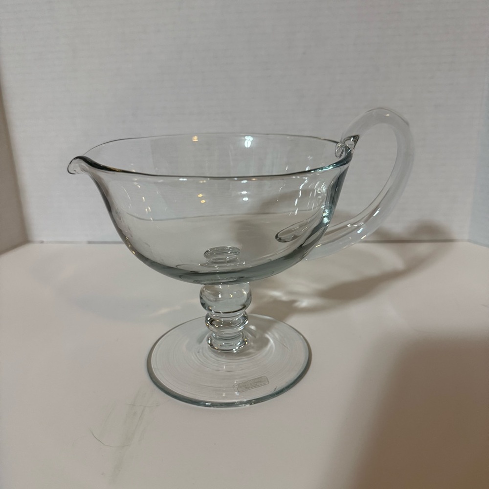 Elegant Clear Glass Gravy Boat